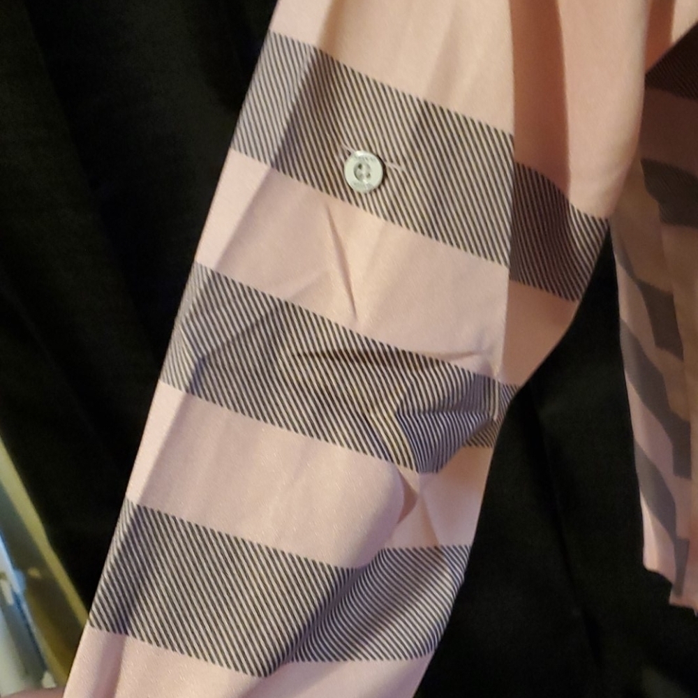 NBW XL 3/4 roll up sleeves pink/black V-neck - Picture 3 of 4